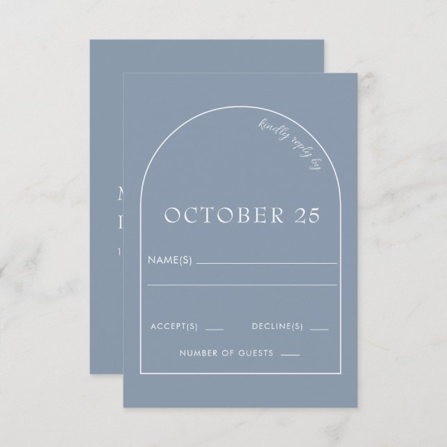 Rustikale dusty Blue Modern Arch Wedding RSVP Karte (Vorne/Hinten)