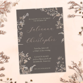 Rustikale Elegante Wildblumen Mocha Script Wedding Einladung