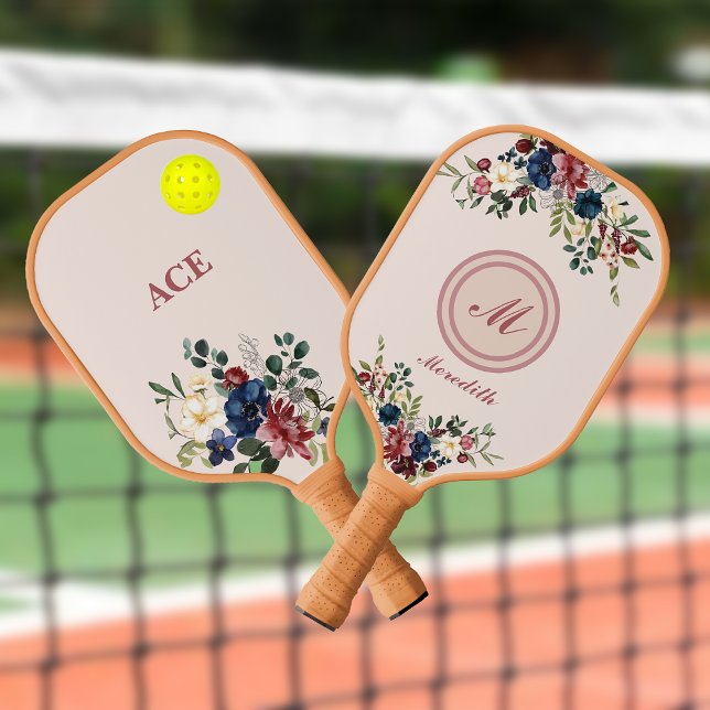Rustikale Florals Custom Monogram Pickleball Schläger (Von Creator hochgeladen)