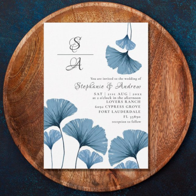 Rustikale Foliage Blue & White Gingko Wedding Einladung (Von Creator hochgeladen)