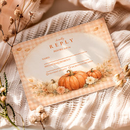Rustikale Gingham-Kürbis-Herbst-Abschlussfeier RSVP Karte