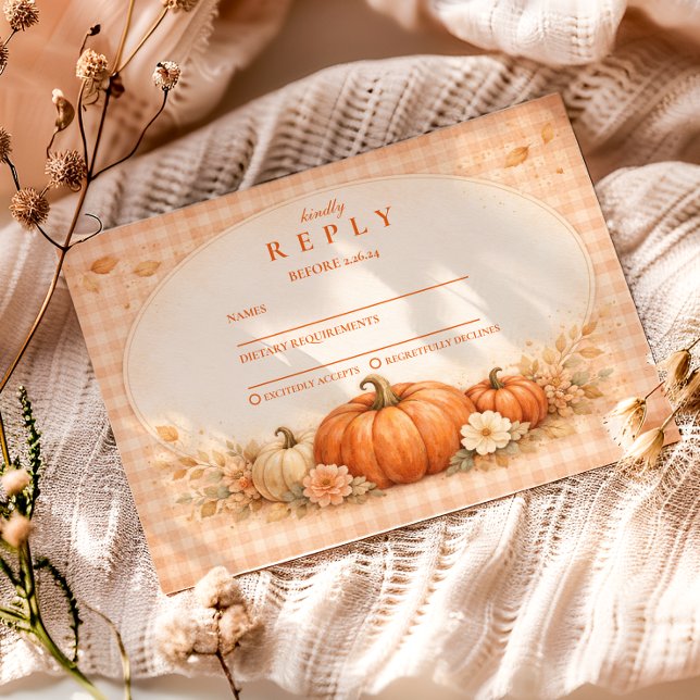 Rustikale Gingham-Kürbis-Herbst-Abschlussfeier RSVP Karte (Von Creator hochgeladen)