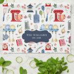 Rustikale handgemalte Kitchen Monogram Tea Geschirrtuch<br><div class="desc">Gedenktücher sind ideal für die Zubereitung von Pfannkuchen oder für besondere Anlässe. Perfektes Geschenk für Neuvermählte. Fügen Sie diesem Design Ihre benutzerdefinierte Formulierung hinzu, indem Sie die "Diese Vorlage bearbeiten"-Felder auf der rechten Seite des Elements verwenden, oder klicken Sie auf die blaue Schaltfläche "Anpassen", um den Text anzuordnen, die Schriftart...</div>