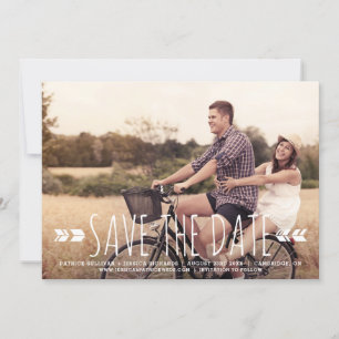 Rustikale handgeschriebene Typografie Stammes- Sav Save The Date