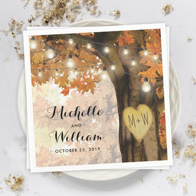 Rustikale Herbst-Hochzeit mit Lichterkette an eine Serviette (Von Creator hochgeladen)