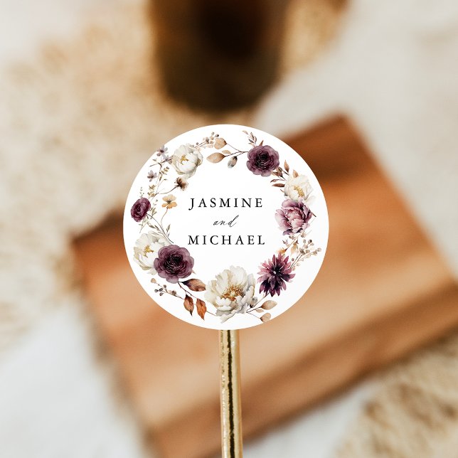 Rustikale Herbsthochzeit von Marsala Floral Wreath Runder Aufkleber (Von Creator hochgeladen)