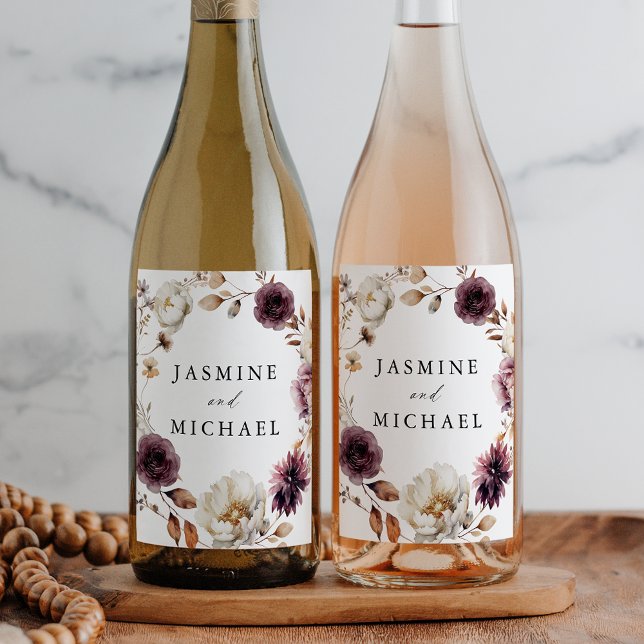 Rustikale Herbsthochzeit von Marsala Floral Wreath Weinetikett (Von Creator hochgeladen)