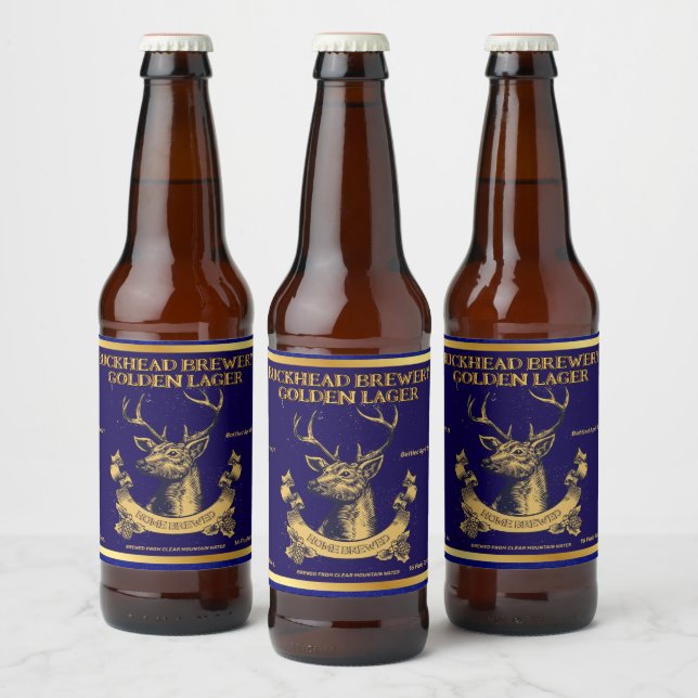 Rustikale Hirschbuckköpfe auf der Zuhause im Detai Bierflaschenetikett (Flaschen)