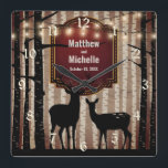 Rustikale Hirsche und Aspen-Bäume Hochzeit oder Ja Quadratische Wanduhr<br><div class="desc">Diese rustikale Hochzeit- oder Jubiläumswanne verfügt über ein Silhouette-Hirschpaar mit Apfelbäumen als Hintergrund.  Die Apfel sind mit einer verzierten Rot- und Goldplakette,  Hochzeitstexten und Lichtern aus der Saite dekoriert.  Es kann mit Namen,  Datumsangaben oder Texten personalisiert werden,  die Sie hinzufügen möchten.  Einige Grafiken von Origins Digital Curio unter www.etsy.com/shop/OriginsDigitalCurio</div>