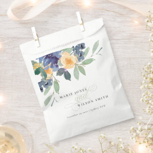 Rustikale Hochzeit mit gelbem Blau Geschenktütchen
