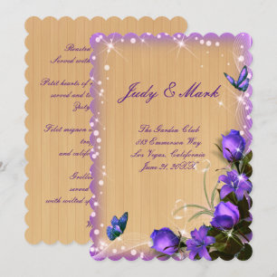 Rustikale Holz-Hochzeitsmenükarte mit lila Blumenm Einladung