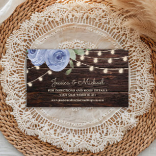 Rustikale Holz-Lichterketten Blaue Blumen Hochzeit Visitenkarte