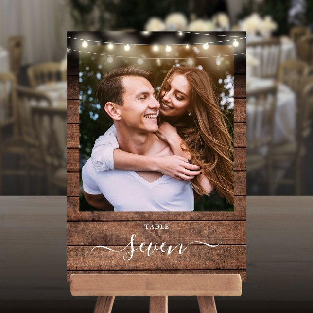 Rustikale Holz String Lights Foto Tischnummer (Rustic Wood String Lights Photo Table Number)