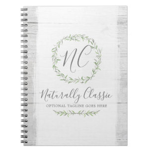 Rustikale Holz- und botanische Blattzweige grüner  Notizblock