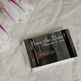 Rustikale Holzhalle Save the Date Ankündigungspostkarte