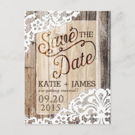Rustikale Holzplanen und Spitzen Save the Date Ankündigungspostkarte
