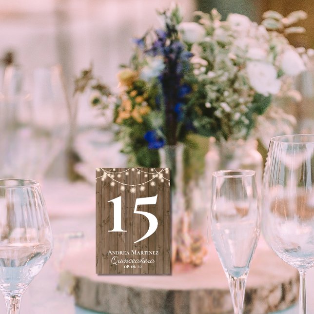 Rustikale Holzplanks-Leuchtenreihe Quinceañera Tischnummer (Von Creator hochgeladen)