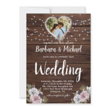 Rustikale Holzsaitenlichter Foto Blumenhochzeit