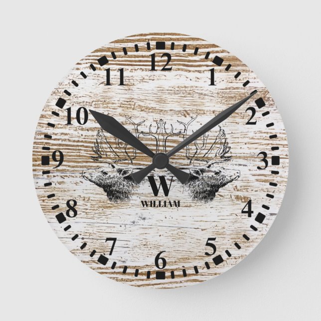 Rustikale Holztextur Hirschbaum Monogramm Runde Wanduhr (Vorderseite)