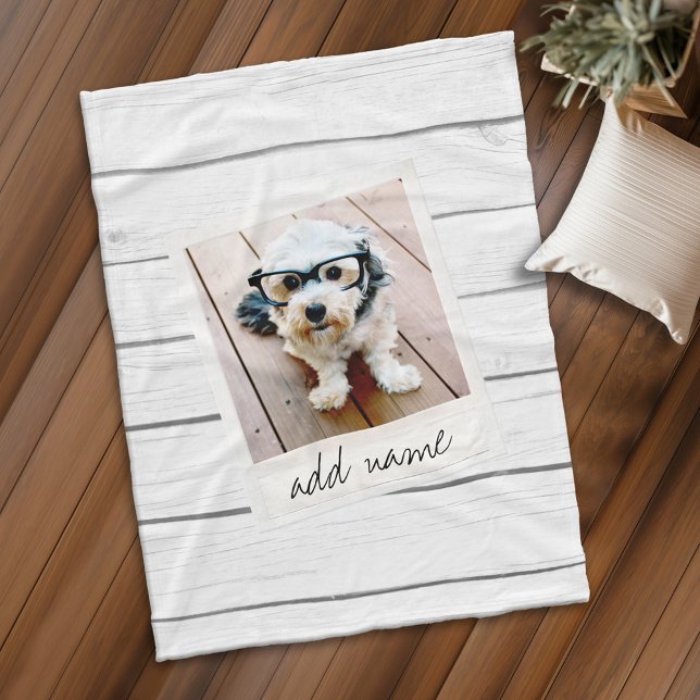 Rustikale Holzverlagerung Vintages Quadrat Foto Ra Fleecedecke (Personalized fleece blanket with photo and custom text - Makes a great Gift)