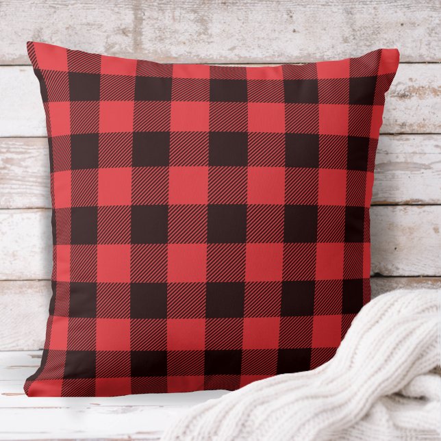Rustikale Kabine Rot und Black Buffalo Kariert Kissen (Rustic Red and Black Buffalo Plaid Throw Pillow)
