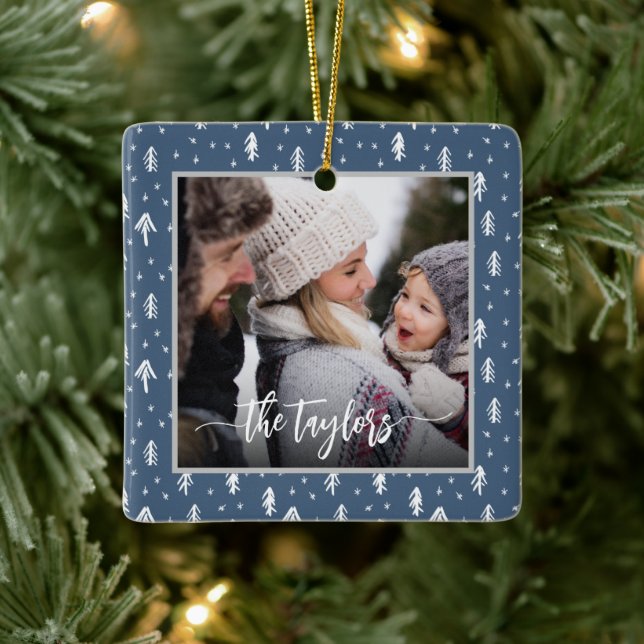 Rustikale Kiefern Weihnachten Keramikornament (Baum)