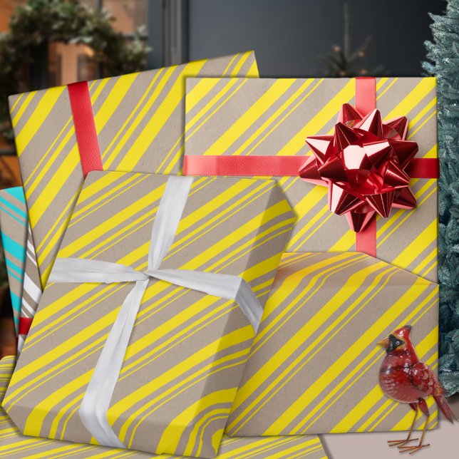 Rustikale Kraft Lemon Gelbe Streifen Urlaub Geschenkpapier (Rustic Kraft Lemon Yellow Candy Cane Stripe Holiday Wrapping Paper in 6 and 15 foot rolls.)