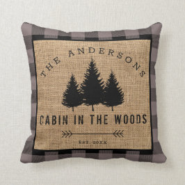 Rustikale Landfamilie Kabine im Wald Kissen