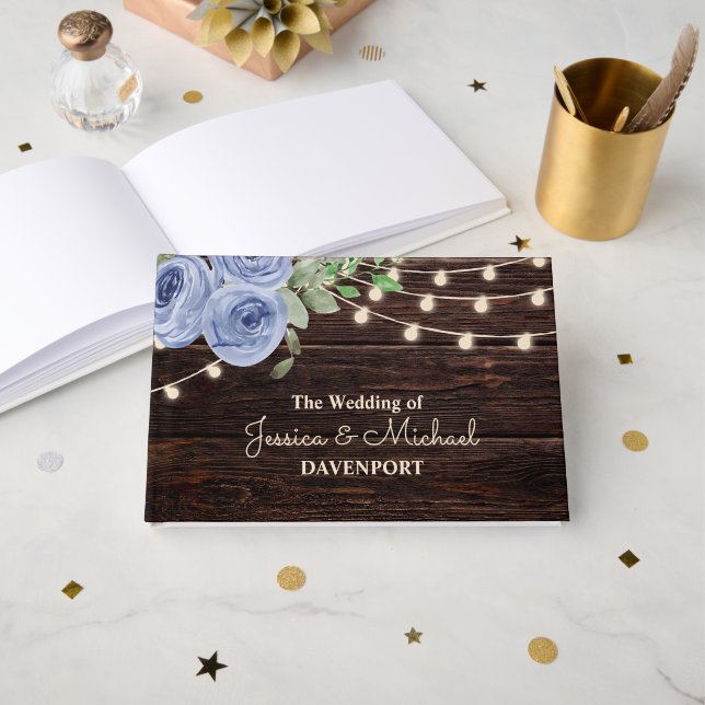 Rustikale Lichterketten Blaue Blumen Hochzeit Gästebuch (Vorderseite Offen)