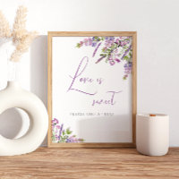 Rustikale Lilac-Liebe ist ein süßes Hochzeitszeich