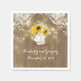 Rustikale Mason Jar und Sonnenblumen mit Gipskraut Serviette