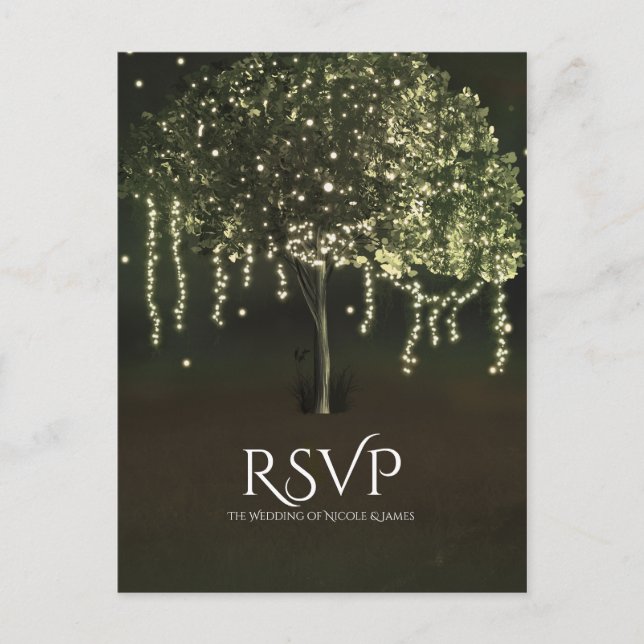 Rustikale Mossy Lighted Tree Wedding RSVP Postcard Einladungspostkarte (Vorderseite)