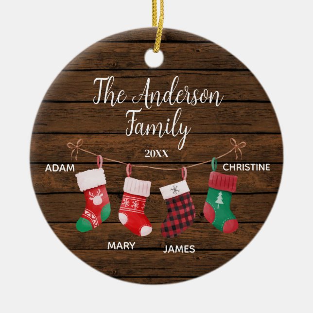 Rustikale Niedliche Socken-Familie mit 4 Namen Keramik Ornament (Vorne)