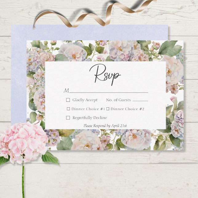 Rustikale Pastel Hydrangea Floral Monogramm weiß RSVP Karte (Von Creator hochgeladen)