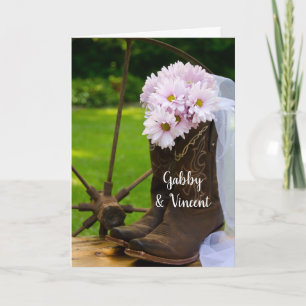 Rustikale Pink Daisies Cowboy Boots Barn Wedding Einladung