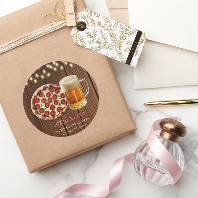 Rustikale Pizza & Beer Baby Dusche Runder Aufkleber (Schenken)