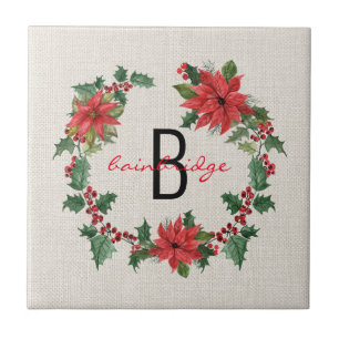 Rustikale Poinsettia & Holly Wreath Mit Monogramm Fliese