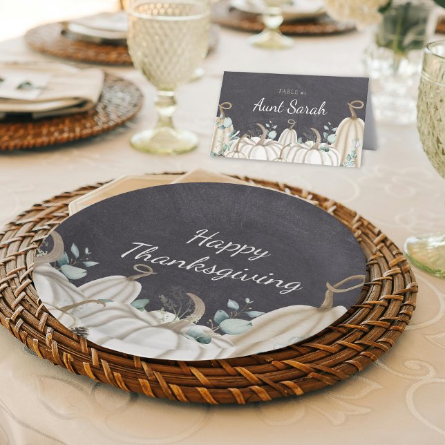 Rustikale Pumpkins Bauernhof Happy Thanksgiving Pappteller (Rustic Farmhouse Happy Thanksgiving Pumpkins Theme Paper Plates for Fall Dinner Party or Event)