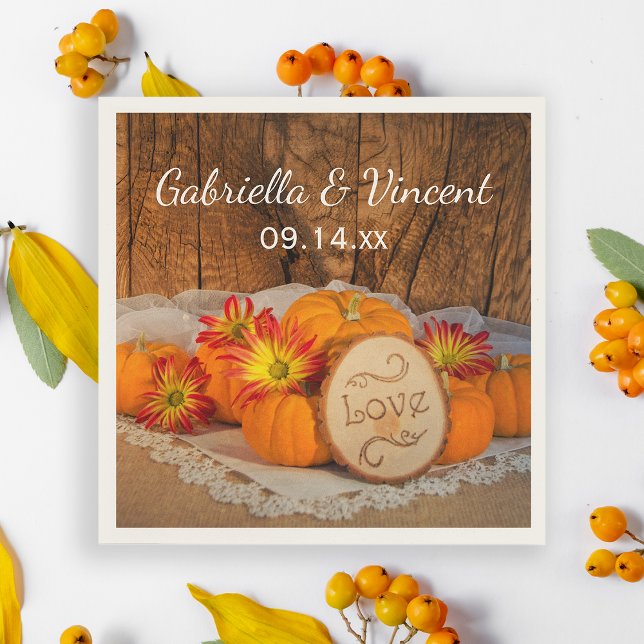 Rustikale Pumpkins Fall Barn Wedding Serviette (Set the tables at your Autumn marriage reception with the Rustic Pumpkins Fall Wedding Napkins.)