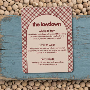 Rustikale rote Karo-Hochzeitsdetails "The Lowdown" Begleitkarte