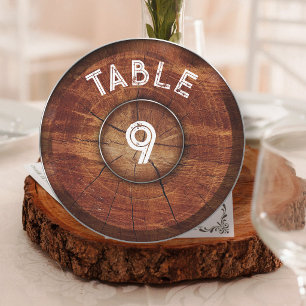 Rustikale runde Holztisch-Nummerntafel für die Hoc Feiertagskarte