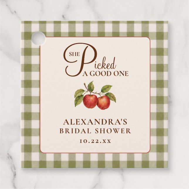 Rustikale Salbeigrüne Gingham-Apfel-Hochzeitsdusch Geschenkanhänger (Vorderseite)