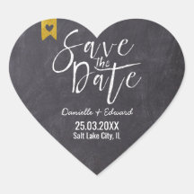 Rustikale Save-the-Date-Kreidetafel Weiße Typograf