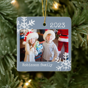 Rustikale Schneeflocken-Familie Dusty Blue Keramikornament