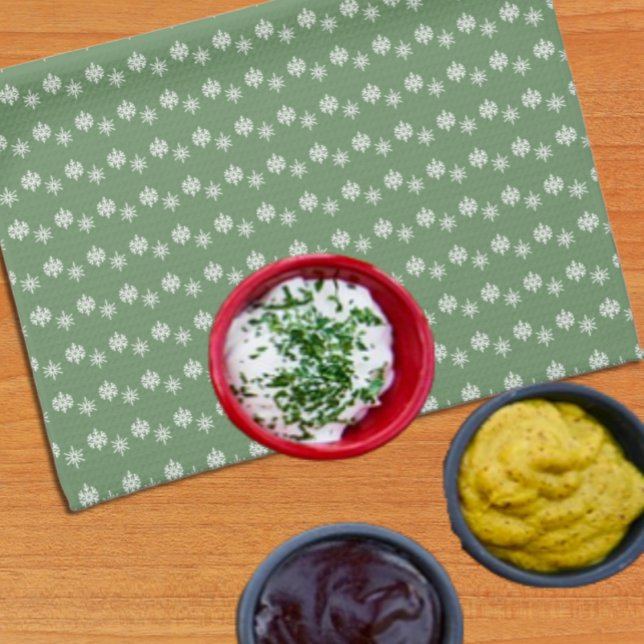 Rustikale Schneeflocken, grün und weiß Geschirrtuch (Von Creator hochgeladen)