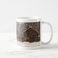Rustikale Schneeszene und Vintage Hütte
