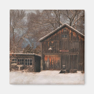 Rustikale Schneeszene und Vintage Hütte Magnet