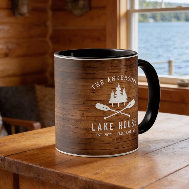 Rustikale See House Boat Oars Trees Wood Print Tasse (Von Creator hochgeladen)