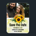 Rustikale Sonnenblumen Hochzeit speichern das Date Magnet<br><div class="desc">Rustikale Sonnenblumen Hochzeit Save the Date Foto Magnet ist ein einzigartiges Design für Ihre Gäste zum Hochzeitsthema wie rustikale Sonnenblumen, Sommerfrühling oder botanische & garten.Es verfügt über Holzboden , Vorlage für Foto & Text . Bitte klicken Sie auf den Personalize-Button, um ihn mit Ihrem Text & Foto anzupassen.Bitte besuchen Sie...</div>