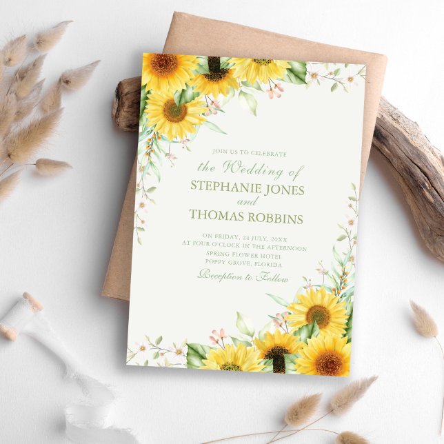 Rustikale Sonnenblumen Hochzeitsfeier Einladung (Rustic Sunflower Delight Wedding Invitation on a boho table.)